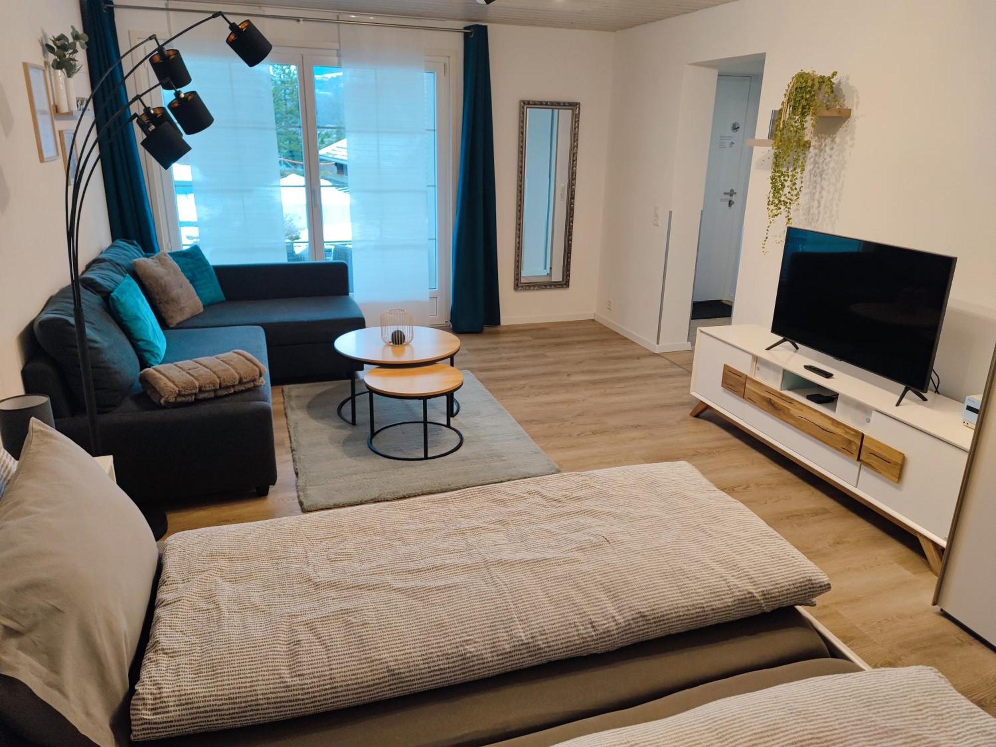 Kleine Auszeit - 2-Zimmer Ferienwohnung Spiez Exterior foto